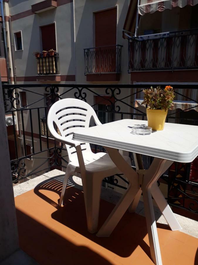 Апартаменты Casa Del Parco Полиньяно-а-Маре Экстерьер фото